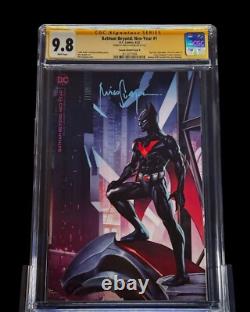 Batman Beyond Neo-Year 1 CGC Signature Series 9.8 Suayan Variant Cover