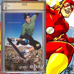 CGC 9.8 SS Flash #199 signed by Scott Kolins Zoom 2003