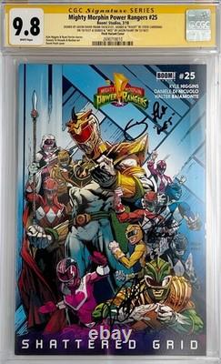 Mighty Morphin Power Rangers #25 CGC Signature Series Comic 9.8 Finch Variant