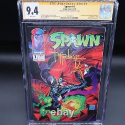 Spawn #1 1ST Appearance of Spawn -Todd Mcfarlane CGC GRADED SIGNATURE SERIES