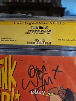 Tank Girl # 1 CGC 9.4 Signature Series SS Signed Lori Petty