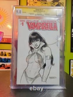 Vampirella #1 (2014) CGC 9.8 SS Signed & Sketched by Fabiano Neves Dynamite