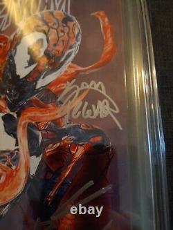 Venom #11 Mayhew Comic Mint Variant CGC Signature Series 9.8 Triple Signed! 2019