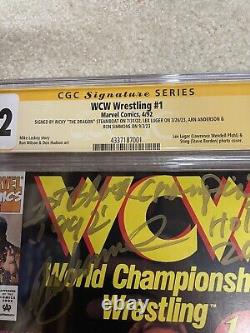 BD de lutte WCW #1 CGC Signature Series 4x signée par Lex Luger et Ron Simmons avec une note de 9.2