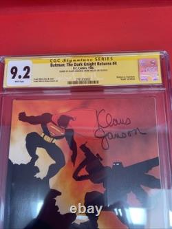 Batman : Le retour du Chevalier noir n°4 CGC 9.2 SS signé Frank Miller Klaus Janson 1986