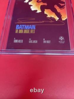 Batman : Le retour du Chevalier noir n°4 CGC 9.2 SS signé Frank Miller Klaus Janson 1986
