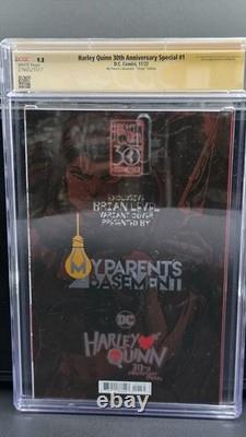 Harley Quinn 30e édition vierge CGC 9,8 SS ? 7x autographes Bruce Timm Dini Palmiotti Strong