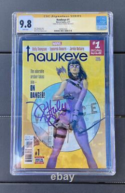Hawkeye #1 Série De Signatures De La Ccg 9.8 Signé Par Hailee Steinfeld