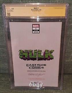 Hulk #1 CGC SIGNATURE SERIES 9.8 Mayhew #340 couverture hommage REMARQUE/SKETCHED	<br/> 	 <br/> (Note: 'REMARQUE' and 'SKETCHED' are left untranslated as they are specific terms in the collectibles industry.)