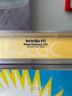 Invincible #12 Édition Jour de Convention CGC 9.8 SS Signé par Robert Kirkman