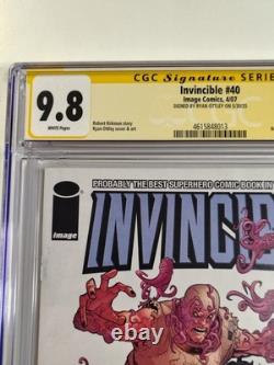 Invincible n°40 (2007) CGC Signature Series 9.8 Ryan Ottley