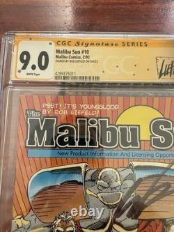Malibu Sun 10 Premier Youngblood CGC 9.0 Série Signature Étiquette Personnalisée Liefeld