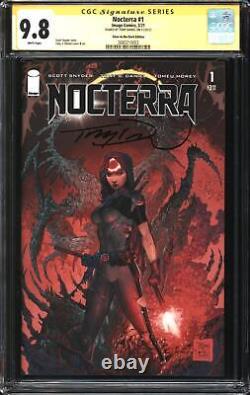 Nocterra (2021) #1 Édition Glow-In-The-Dark CGC Signature Series 9.8 NM/MT