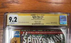 SPIDER-MAN n°13 CGC SS 9,2 signé par Todd McFarlane version kiosque non pressé