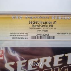 Secret Invasion #1 CGC 9.8 Signature Series signé par Gabrielle Dell'otto Rare