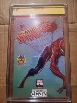 Série Signature CGC Amazing Spiderman #802 Couverture Wraparound Midtown Comics