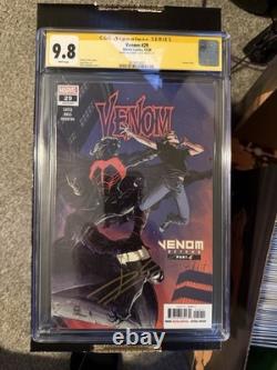 Série Signature CGC Venom #29 9.8 Signé par Donny Cates