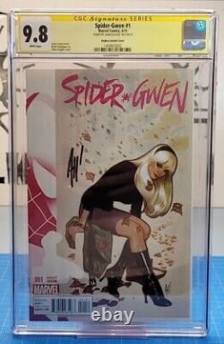 Spider-Gwen #1 2015 Adam Hughes CGC 9.8 Série Signature