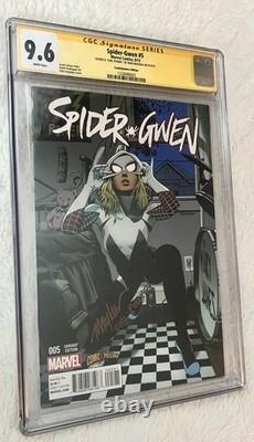 Spider-Gwen n° 5, éd. ComicXposure, SS CGC 9.6, 2015 – M. Mayhew avec Girl Power