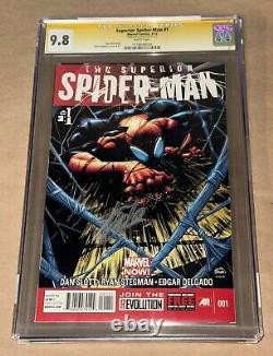 Spider-Man supérieur #1 signé par Stan Lee Série de signatures Bande dessinée CGC 9.8