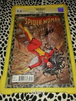 Stan Lee Signé Spiderwoman #1 Variante 9,8 Cgc Ss Série Signature Marvel Comic