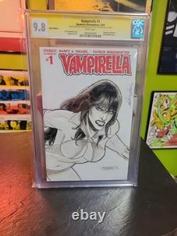 Vampirella 1 CGC 9.8 SIGNÉ Fabiano Neves Croquis Variante Exclusive Midtown SS