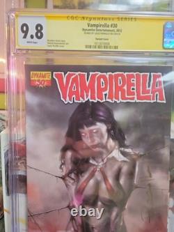 Vampirella n°30 CGC 9,8 SIGNé Lucio Parrillo Signature Series Variant Dynamite
